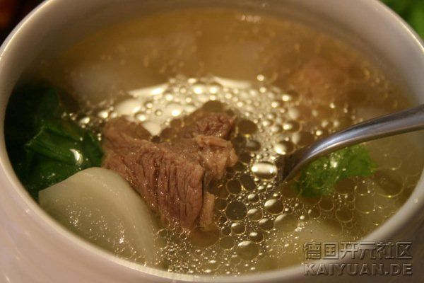 白罗卜炖牛肉汤